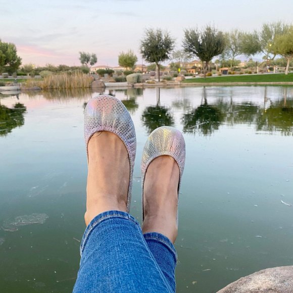 Over the Rainbow Storehouse Flats - Picture 9 of 9